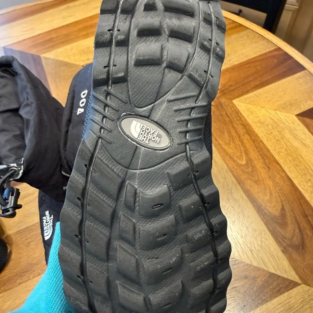 The North Face Black Quilted 700 Goose Down Insulated Winter Boots Preowned